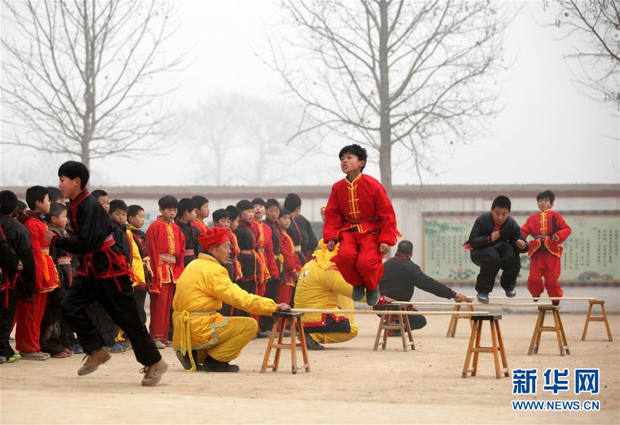 A glimpse of China Intangible Cultural Heritage -- Cane Shield Fighting