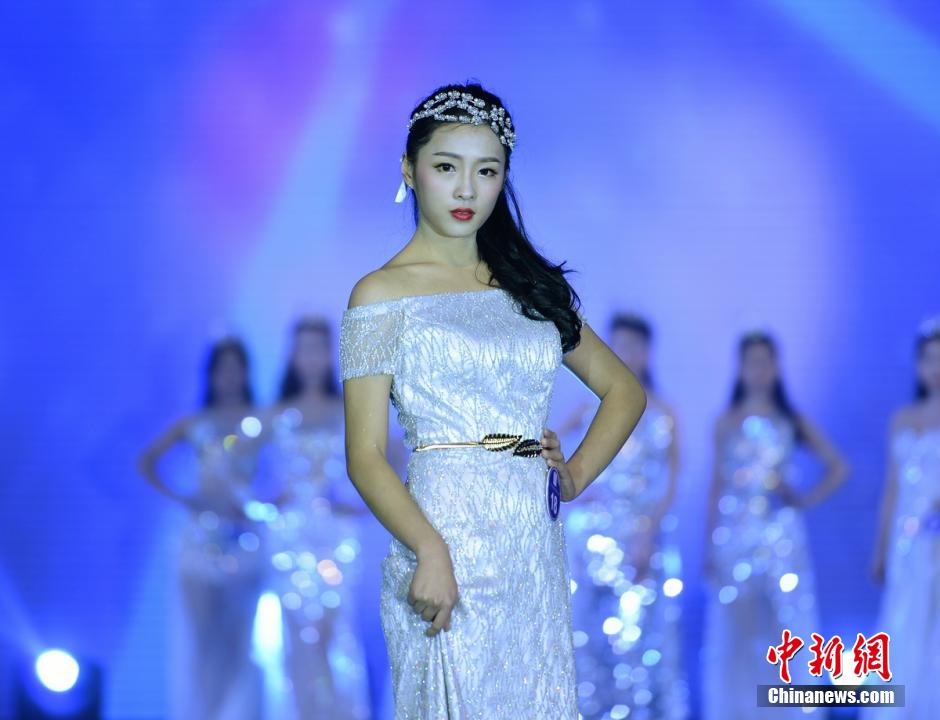 Chinese version of Victoria's Secret Show held in Hunan