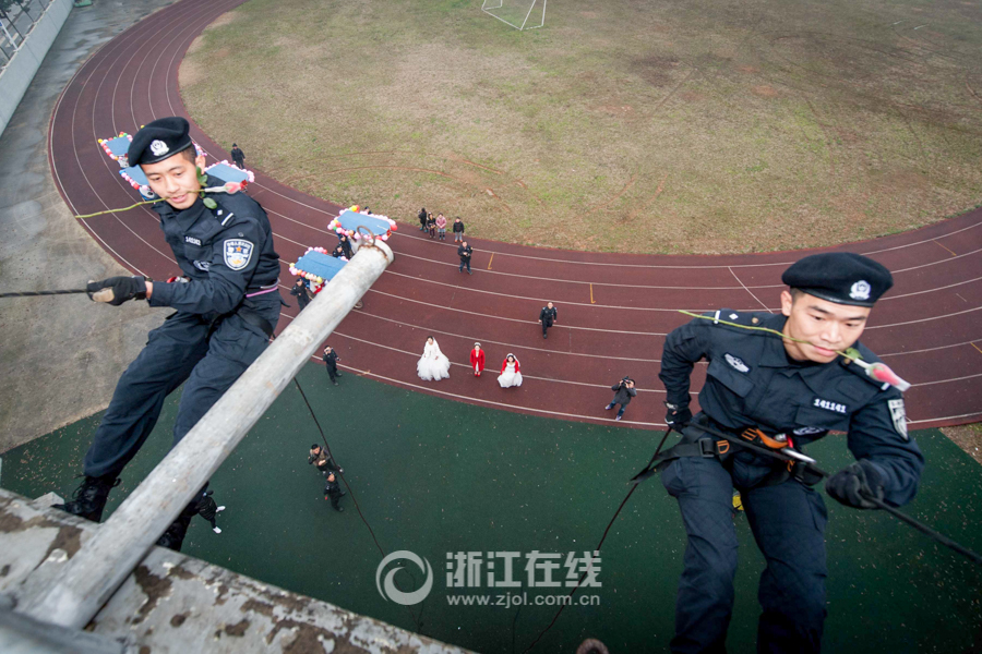 SWAT members hold romantic wedding in E China