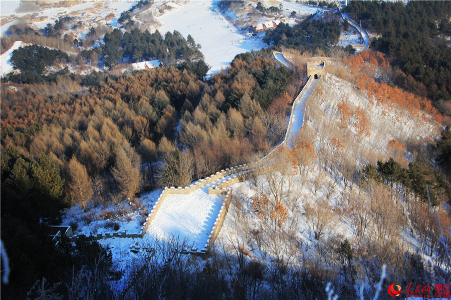 Copycat Great Wall in snow in NE China 