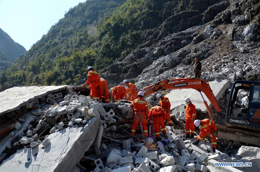 Death toll from south China landslide rises to six