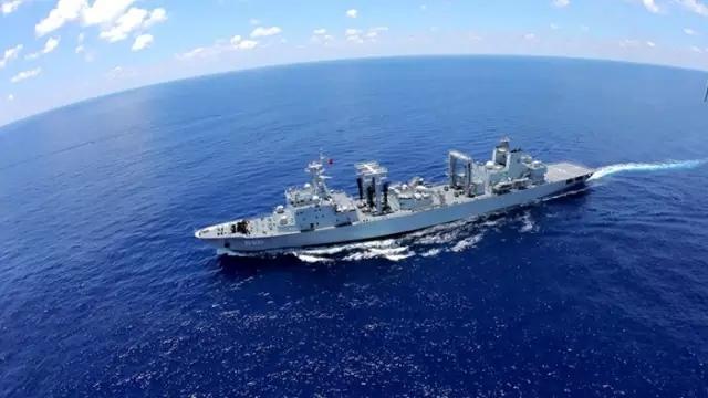 Qiandaohu supply ship named 'model ship' by PLA Navy