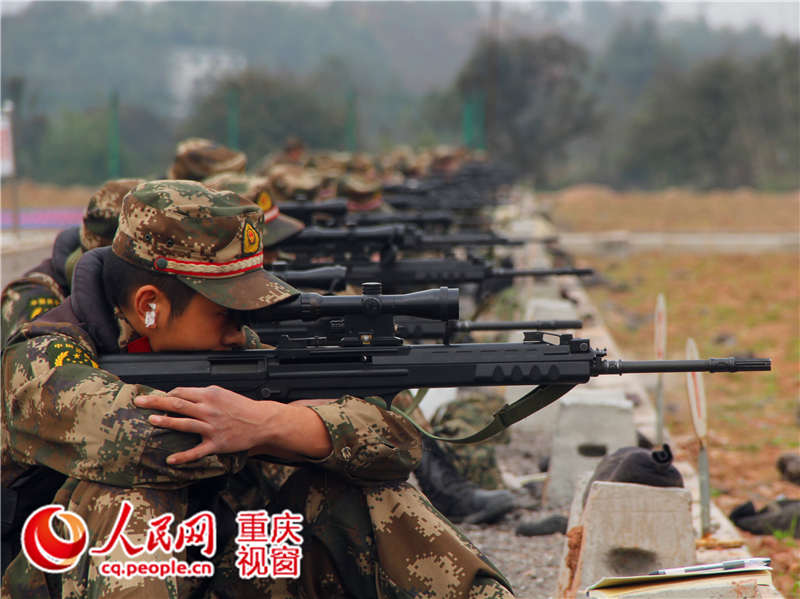 Chongqing sniper’s new record: 13 holes on a rice grain