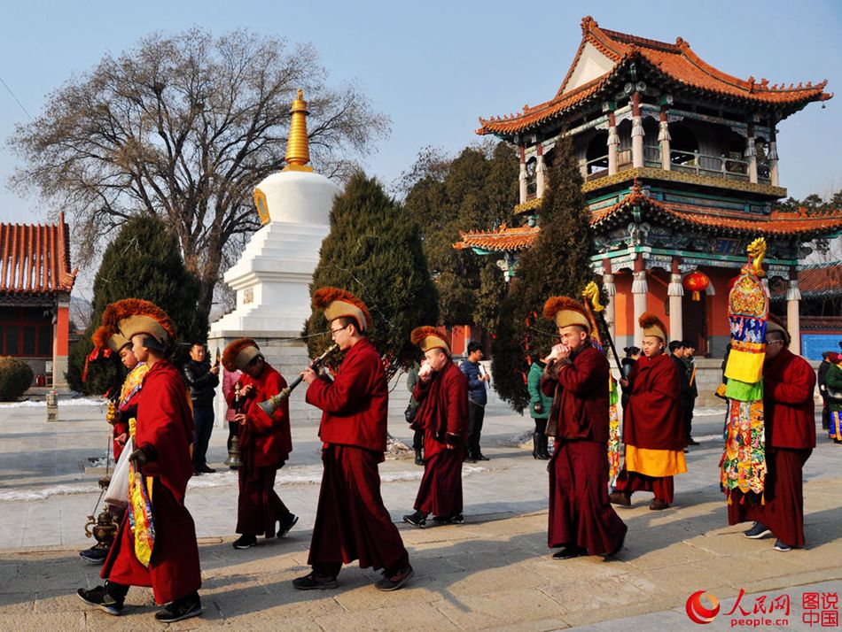 Enjoy traditional Mongolian culture in NE China