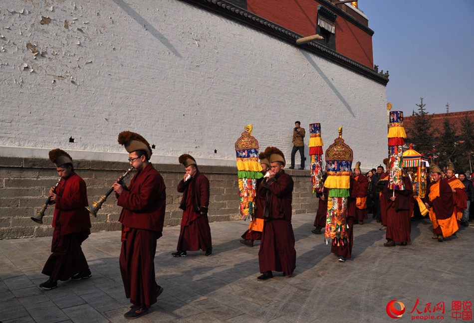 Enjoy traditional Mongolian culture in NE China