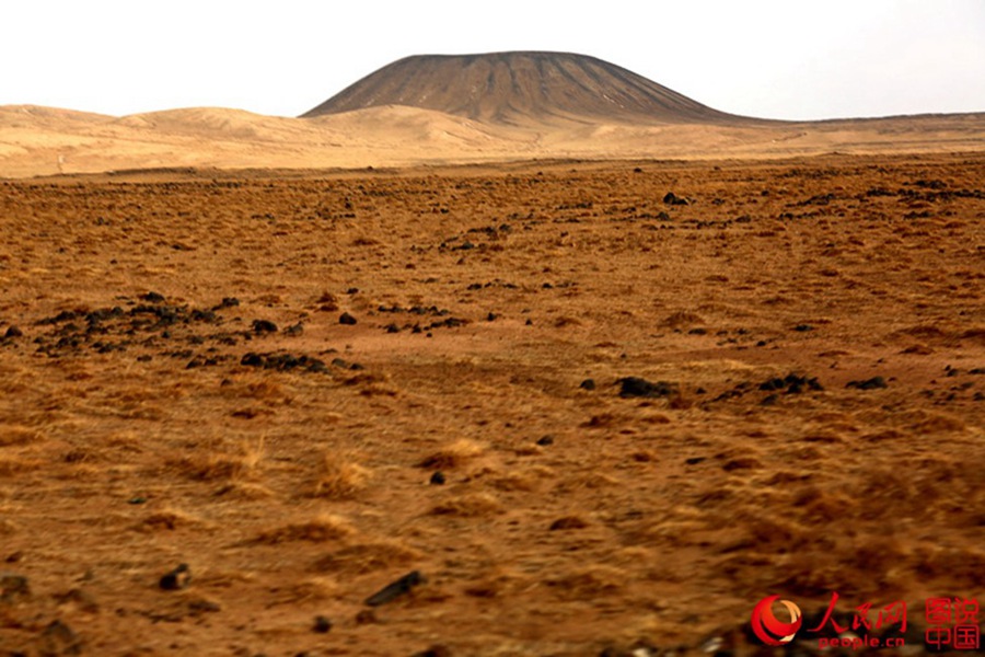 Chahar paleovolcano in early spring
