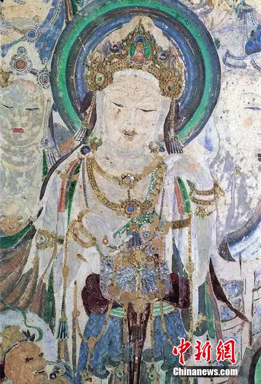 Female Figures in Dunhuang Murals