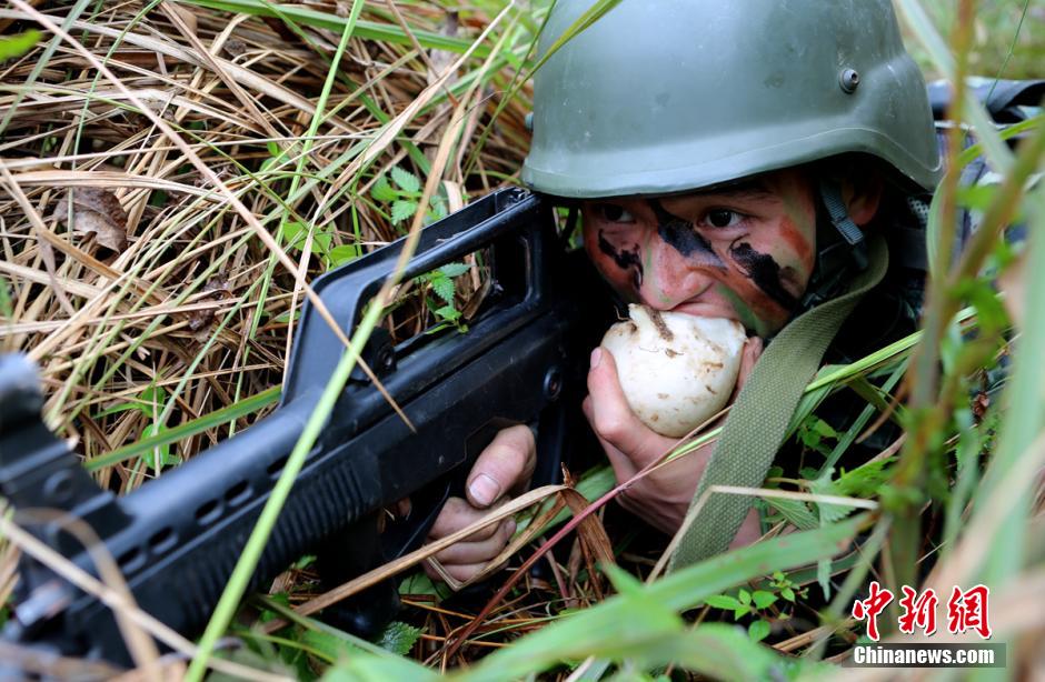 SWAT team conducts training in Sichuan