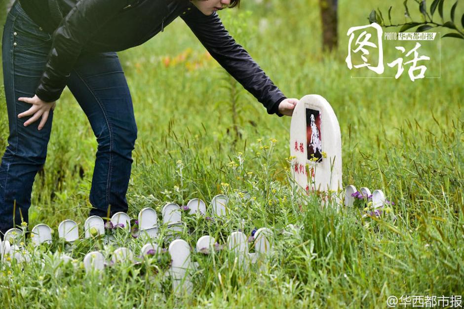 Price for pet tombs flies high in Chengdu