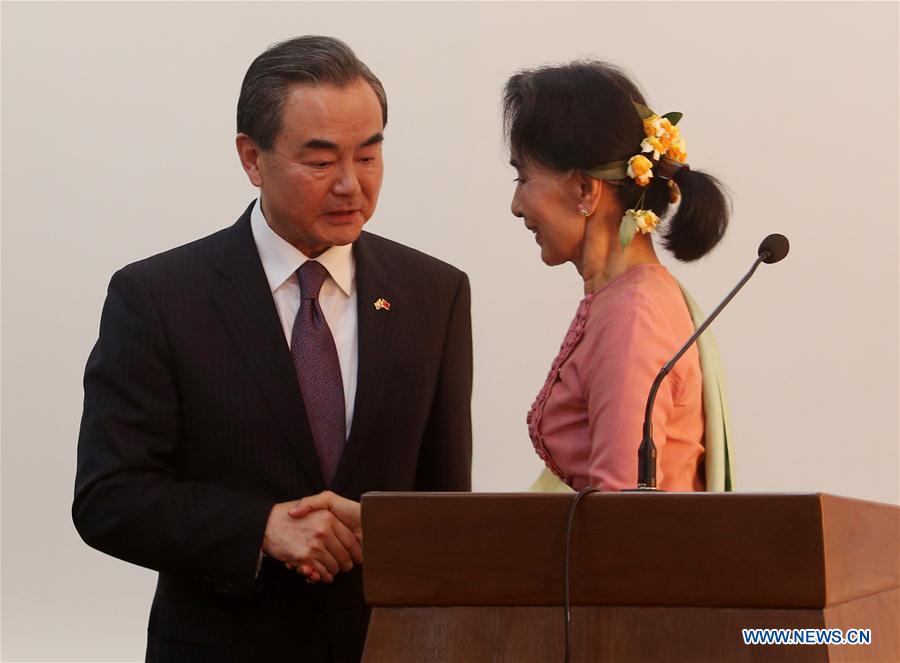 Chinese FM meets with Myanmar's Suu Kyi