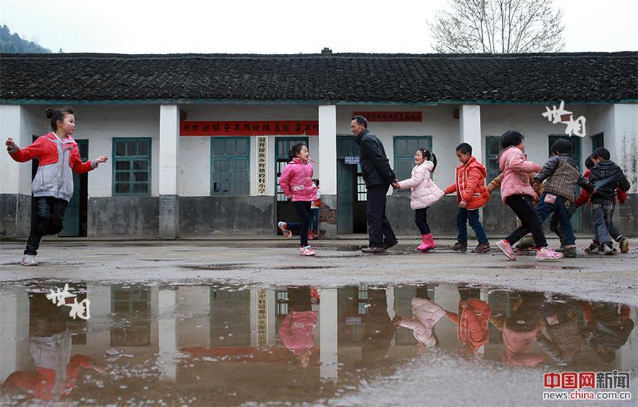 Disabled teacher works in remote village for 30 years