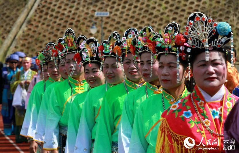 Zhuang people celebrate Longduan Festival