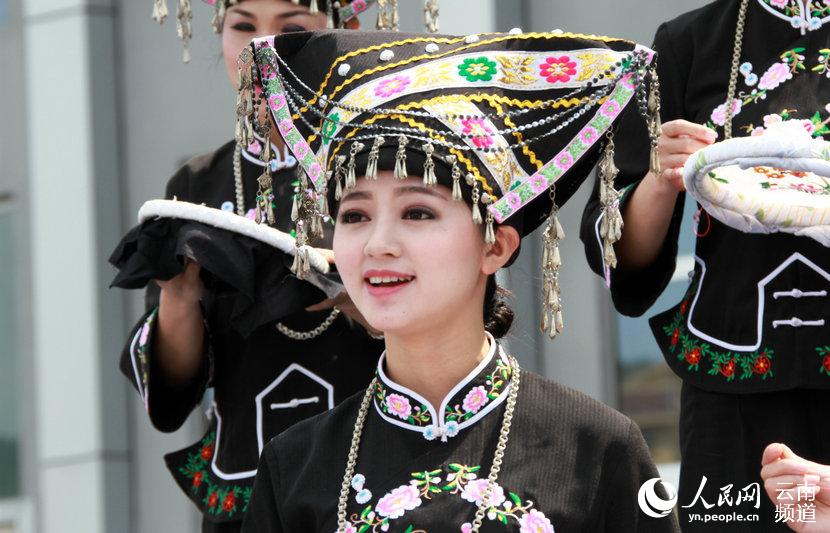 Zhuang people celebrate Longduan Festival