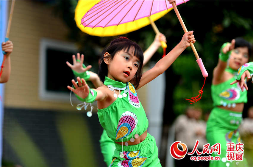 Cultures of 30 countries demonstrated at elementary school’s sports meet in Chongqing