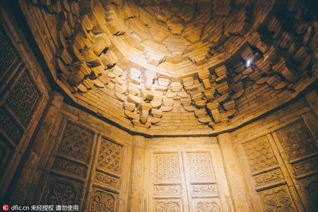 A glimpse of world's first ancient tombs museum