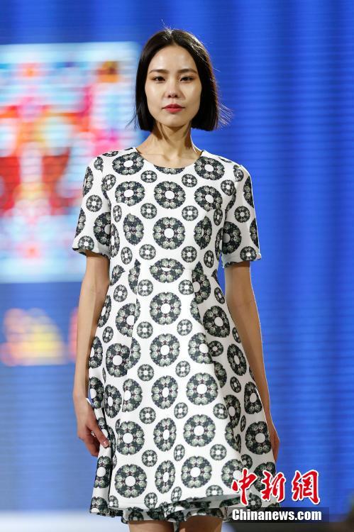 Fishing themed fashion show at Qingdao int'l fashion week