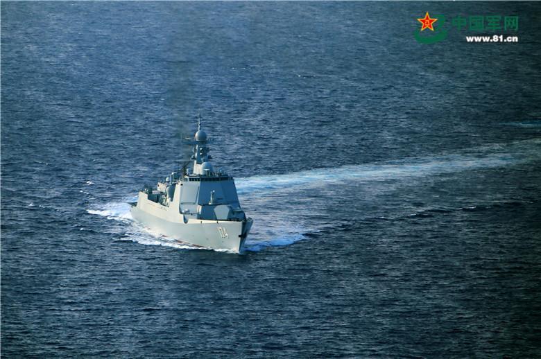 South Sea Fleet conducts live fire shooting in Western Pacific Ocean 