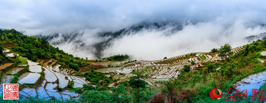 Splendid scenery of Wuyin terrace