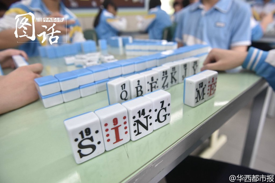 Middle school principal invents 'English mahjong' to help students learn the language