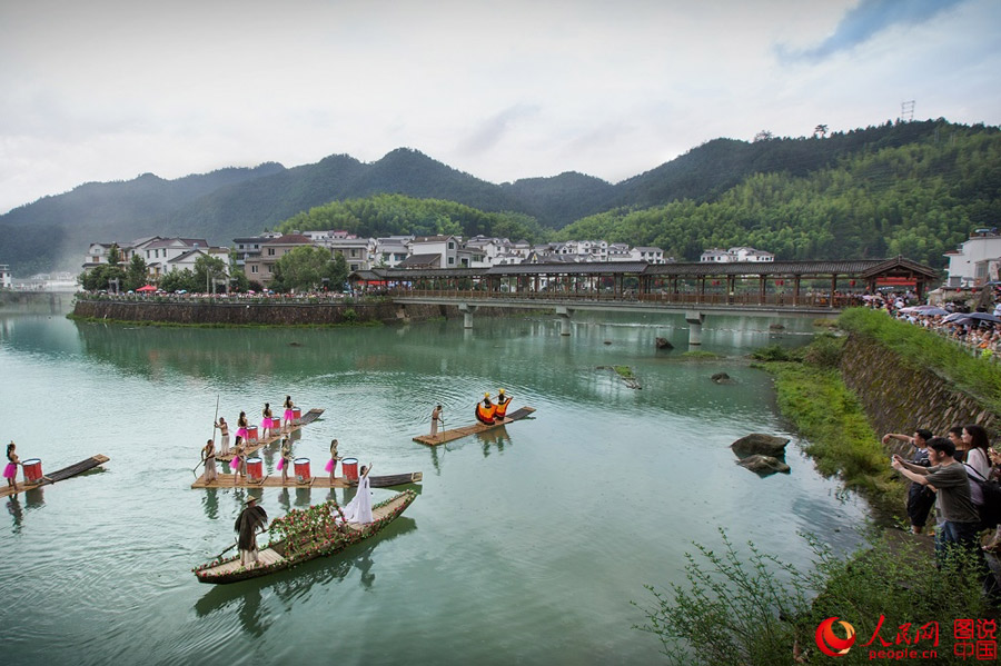 Intoxicating scenery of Xiajiang village