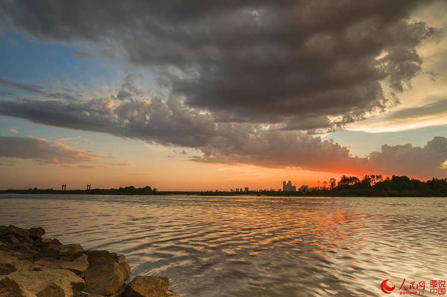 Splendid sunset glow in Songhuajiang River