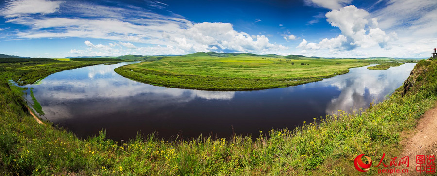 Splendid scenery of Hulunbuir Grasslands