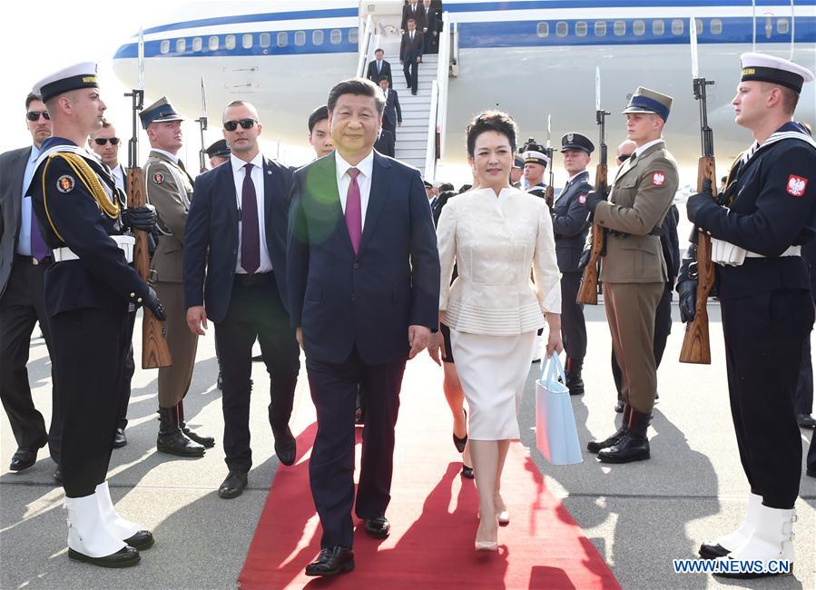 Xi arrives in Poland for state visit