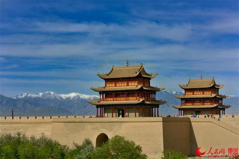 Beautiful scenery outside Jiayu Pass