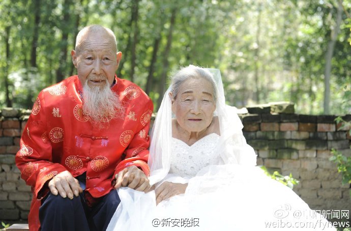 Centenarian couple takes first wedding photos