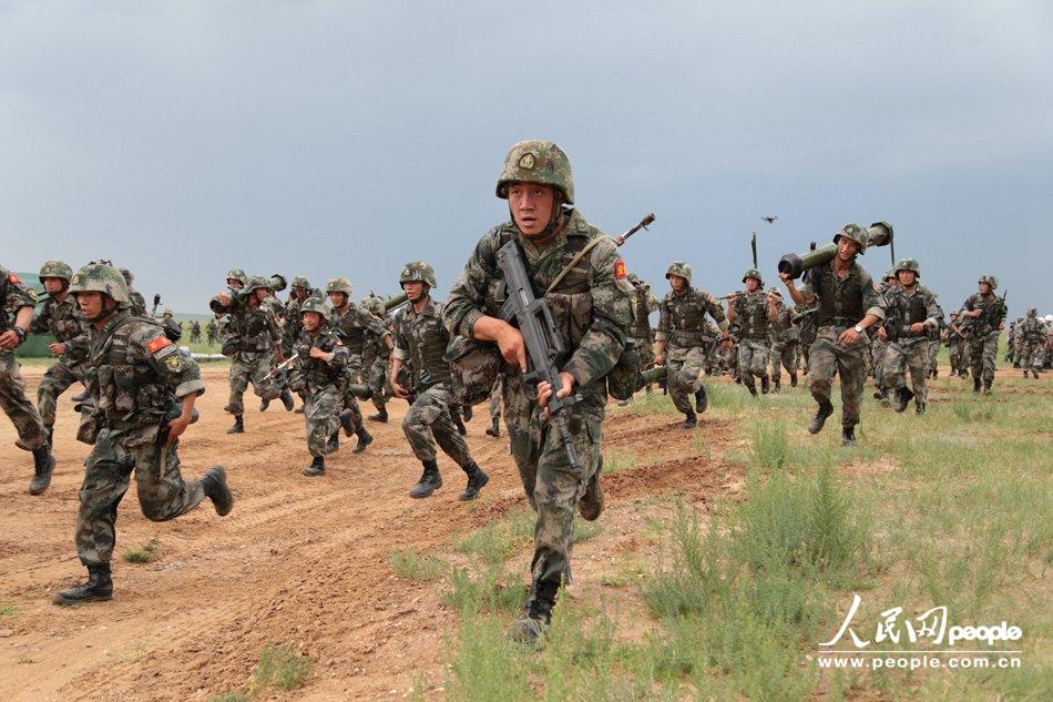 A glimpse of Stride 2016 Zhurihe B military drill