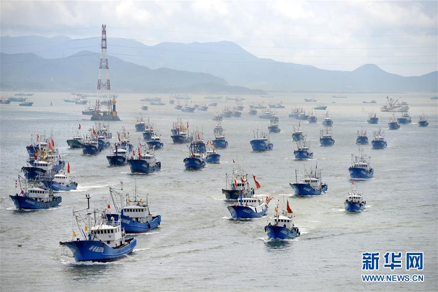 Fishing boats set sail on first day of new fishing season