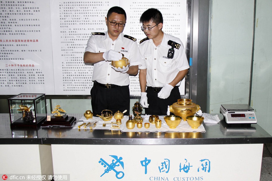 Imported gold artifacts worth 2.63 million yuan seized by Chinese customs