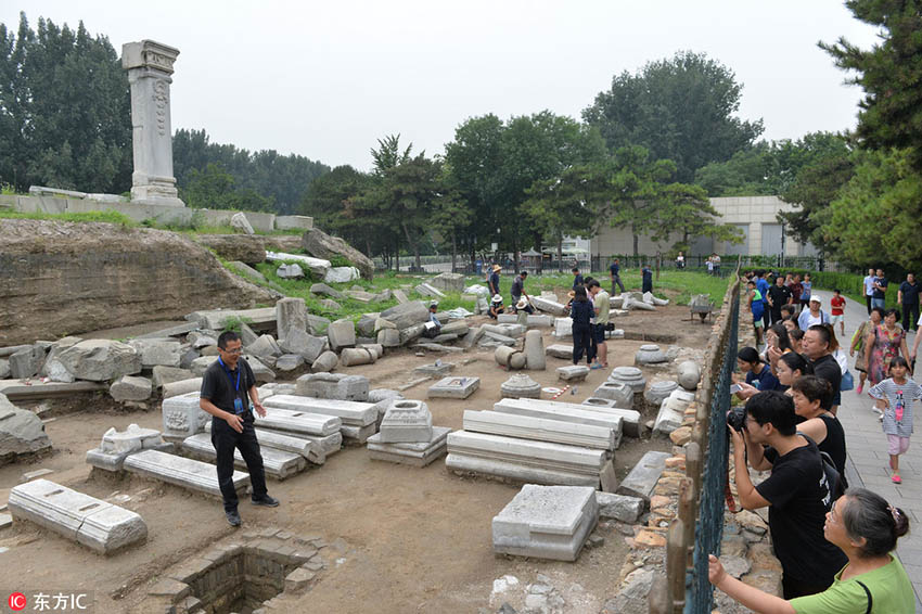 Online broadcast of Yuanmingyuan archaeological excavation made over social media