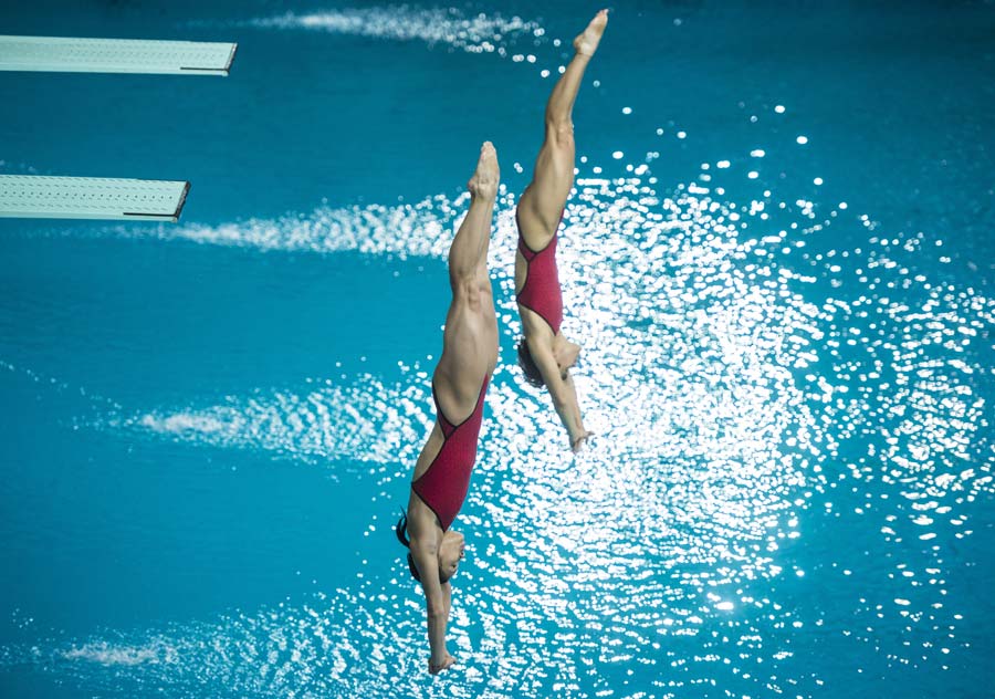 HK fans meet and greet mainland Olympians