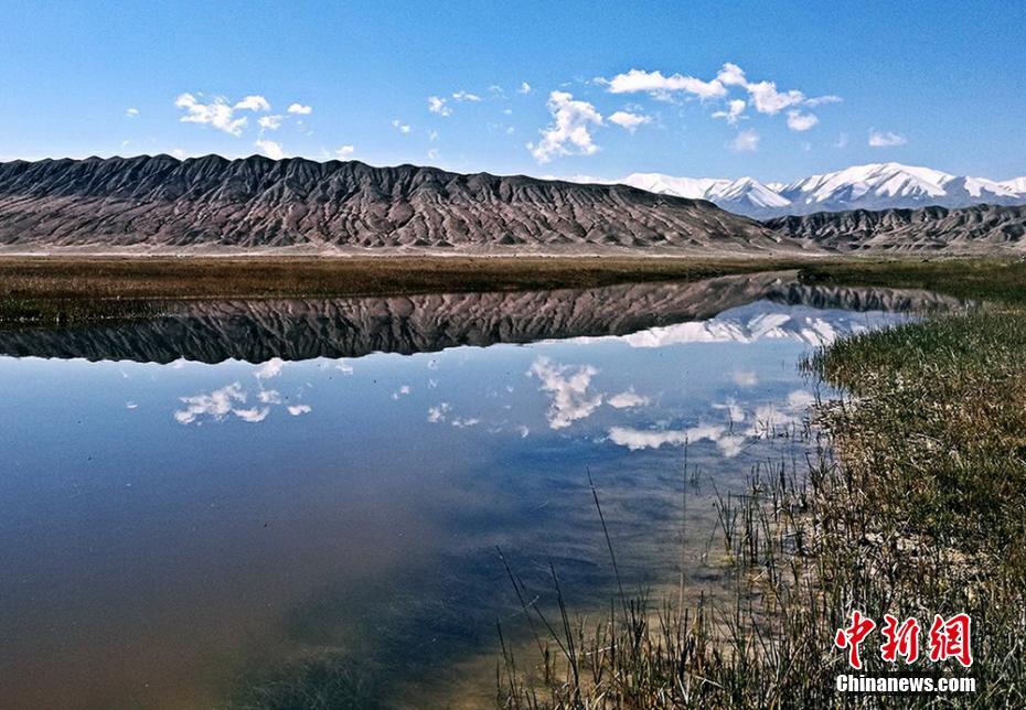 Picturesque autumn in Gansu's Subei grassland