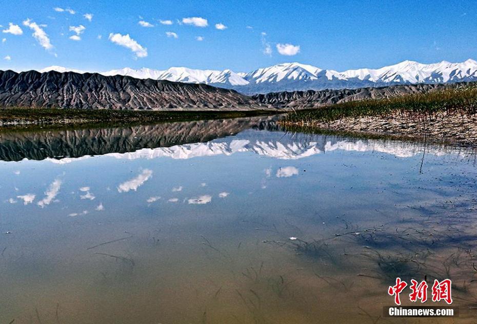 Picturesque autumn in Gansu's Subei grassland