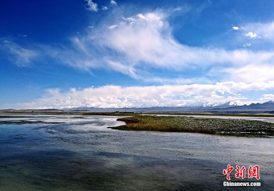 Picturesque autumn in Gansu's Subei grassland