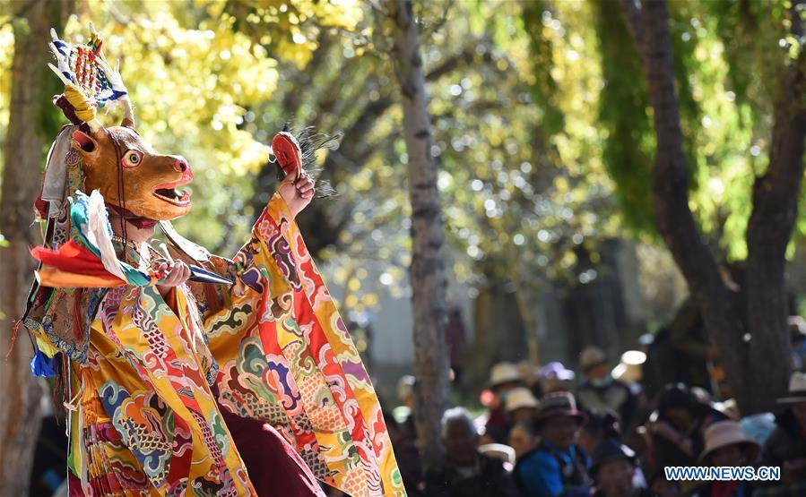 CHINA-TIBET-SORCERER'S DANCE (CN) 