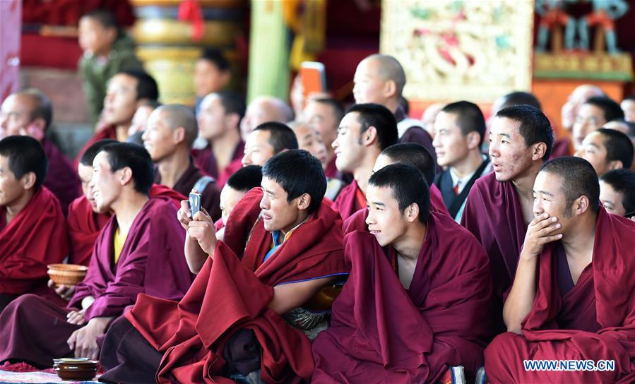 CHINA-TIBET-SORCERER'S DANCE (CN) 