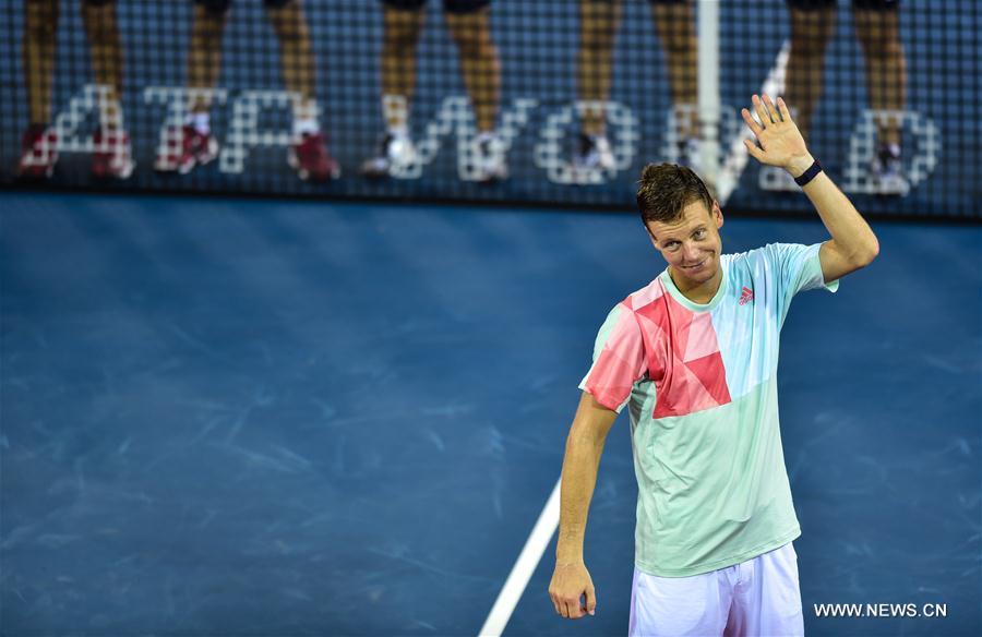 Tomas Berdych won 2-1 to claim the title.