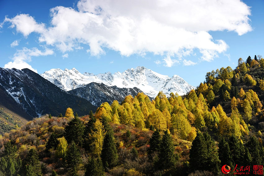 Miyaluo scenic spot in autumn