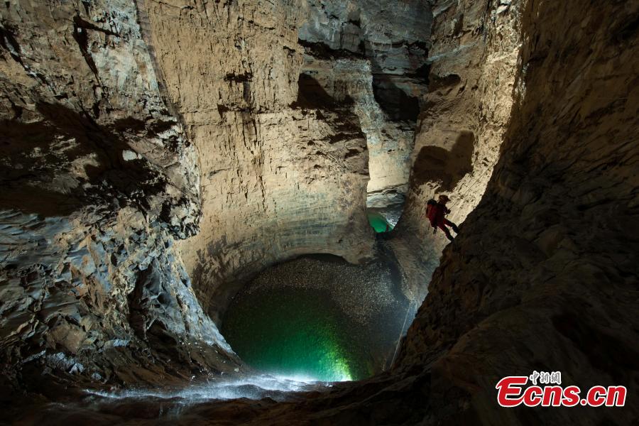 China's longest karst caverns stretch for 186.333 km