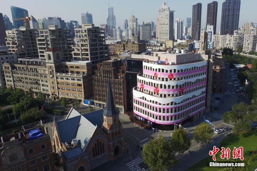 'Strawberry cake' building seen in Shanghai 