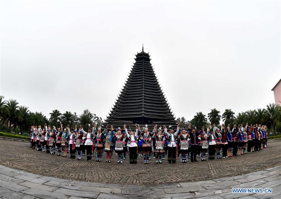 CHINA-SANJIANG-KAM GRAND CHOIR (CN)