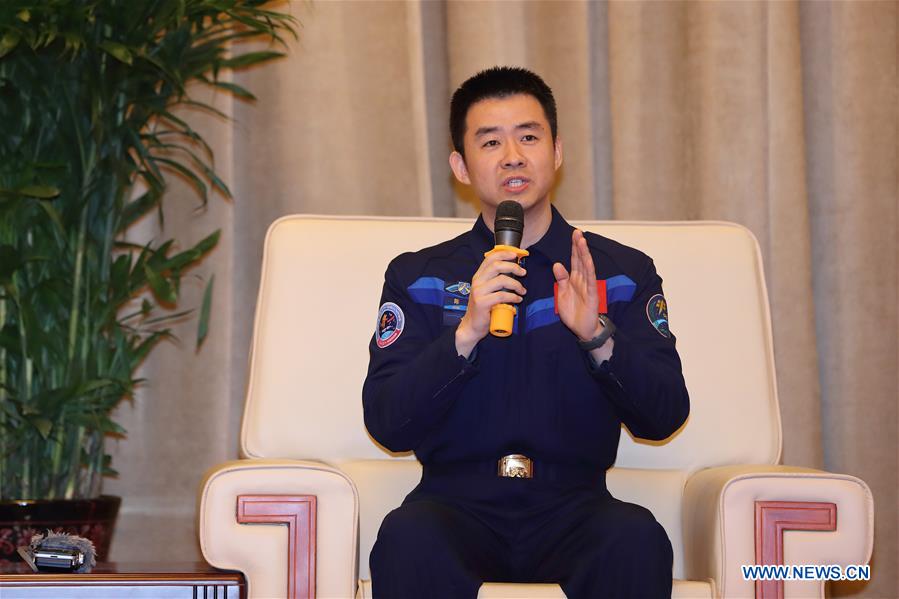 Chinese astronauts meet the press after space mission