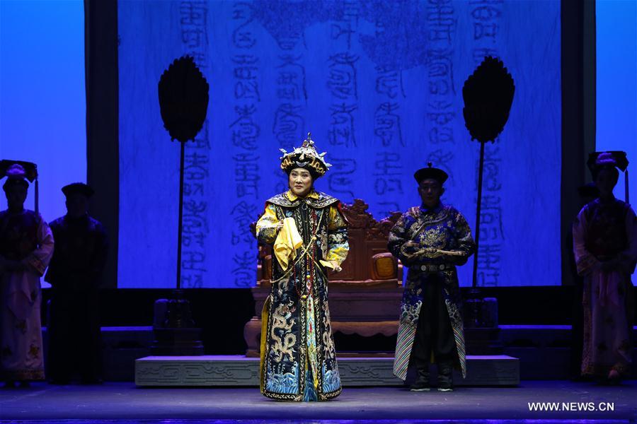 Peking Opera 'Empress Dowager Cixi and Princess Der Ling' is staged at the Mei Lanfang Theater in Beijing, capital of China, Dec. 18, 2016.