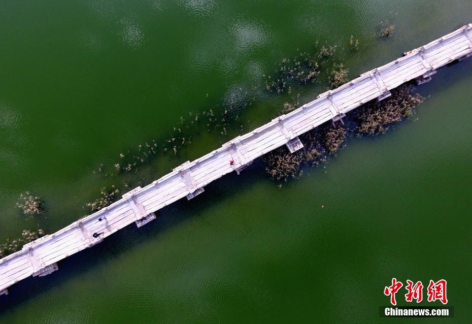 Anping Bridge: longest ancient stone bridge in China