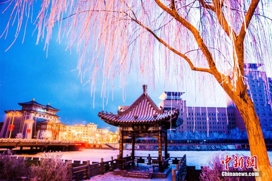 Dunhuang covered in spectacular frost after snow