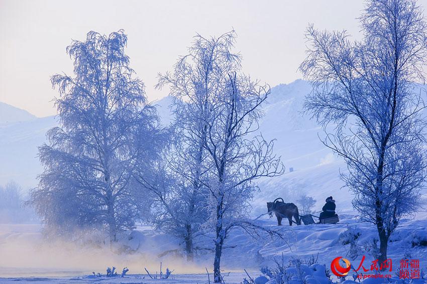 Picturesque winter scenery in Xinjiang