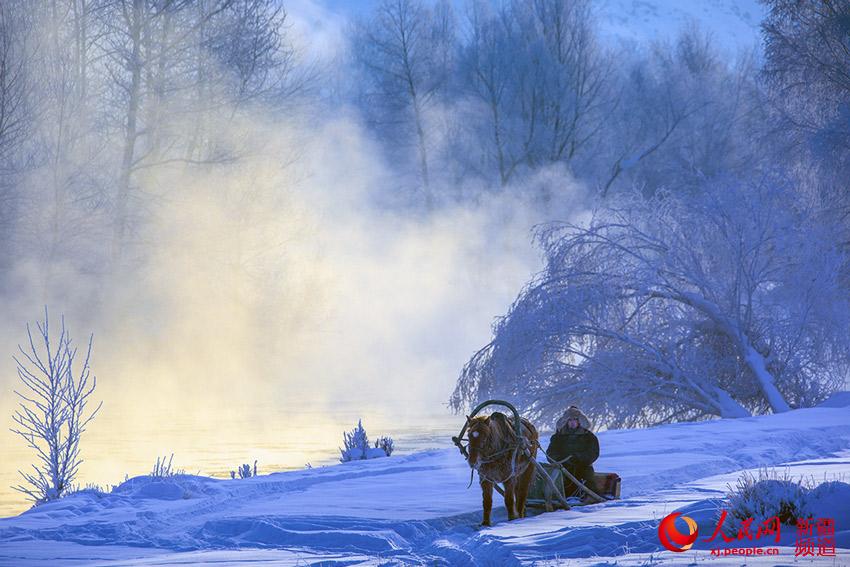 Picturesque winter scenery in Xinjiang